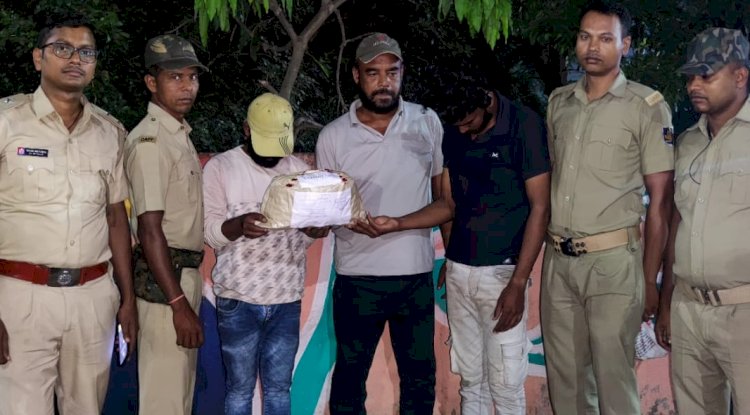 दो किलो से ज्यादा गाँजा के साथ तीन गिरफ्तार 