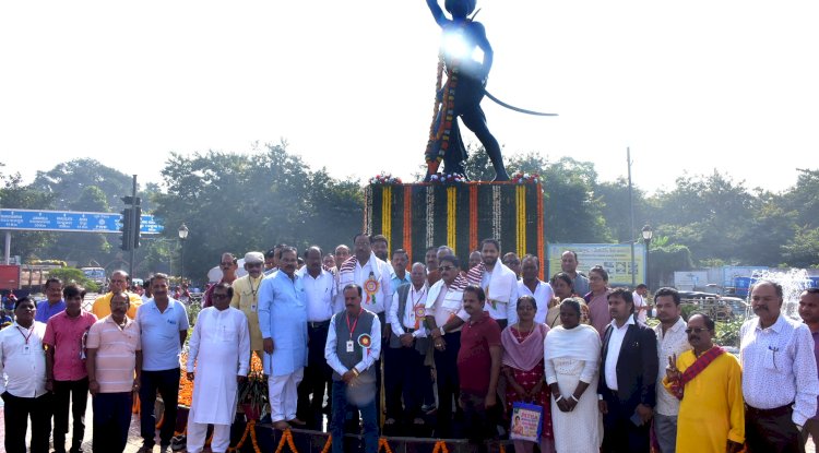 राउरकेला में धूमधाम से मनाई गई बीर बीरसा मुंडा़ जयंती 