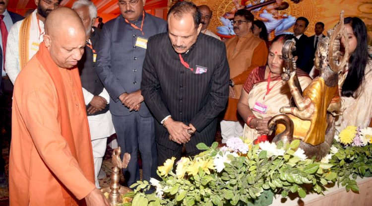 नीजी क्षेत्र में युवाओं के लिए बड़ा अवसर - योगी आदित्यनाथ 