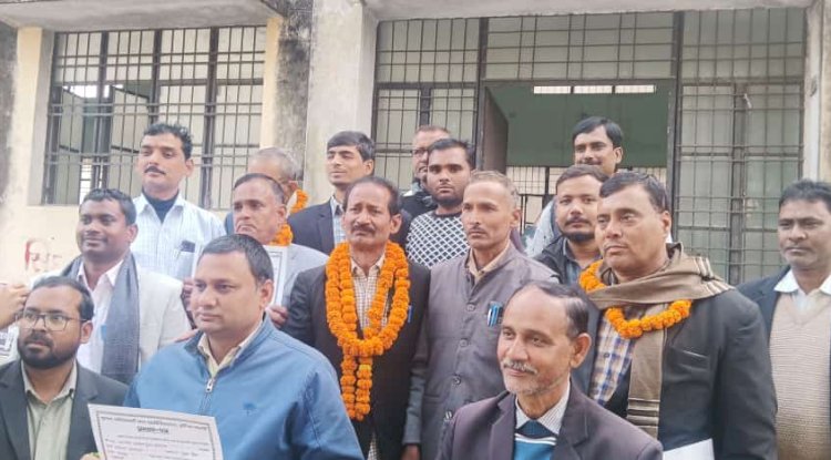 बार एसोसिएशन हर्रैया बस्ती का चुनाव सम्पन्न