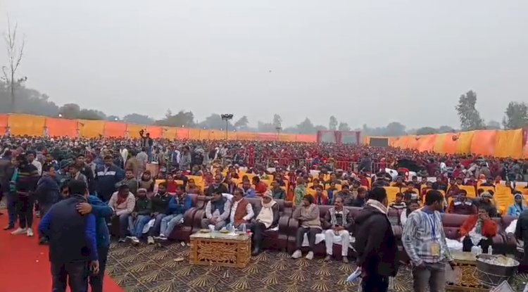 उर्स के अंतिम दिन हजारों जा़यरीनों ने की शिरकत 