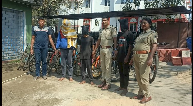 चोरी की 26 साइकिल के साथ आरोपी गिरफ्तार 