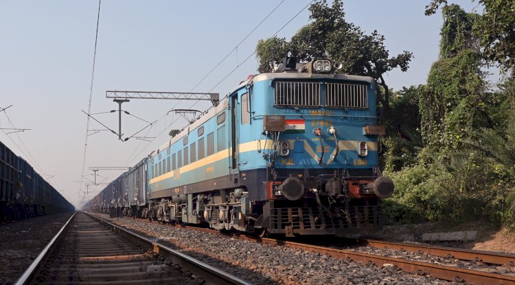 माल ढुलाई में दपूरे ने पार किया 200 मिलियन टन का आंकड़ा 