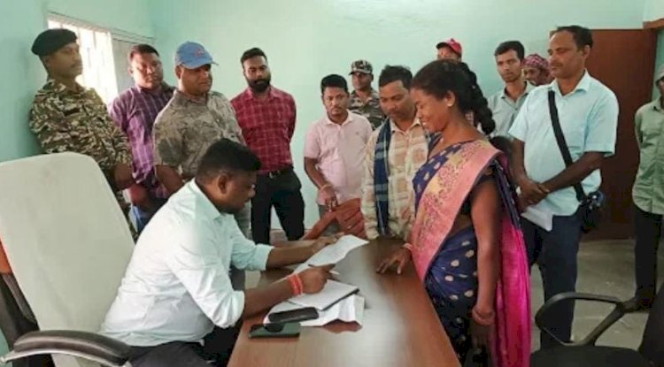 आनंदपुर में मासिक समीक्षा बैठक व जनता दरबार का आयोजन