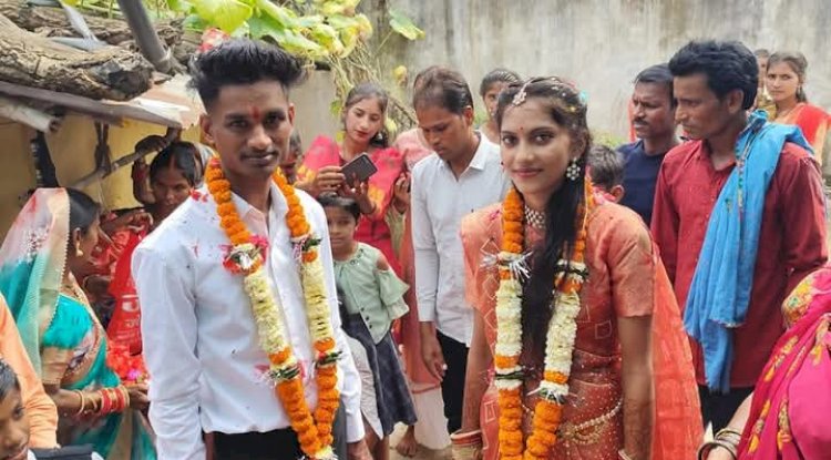 पत्नी का गला घोट कर हत्या करने के बाद पति ने स्वयं लगा ली फांसी 