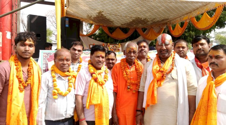 श्रीराम जन्मभूमी द्वार संख्या 3 में भव्य भंडारे का आयोजन 