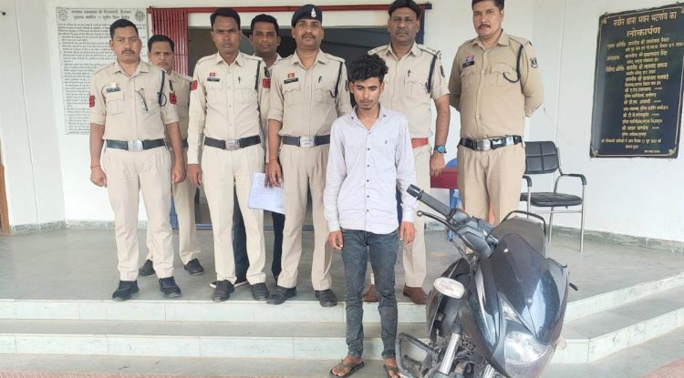 गाँजा तस्करी करते एक गिरफ्तार दो लाख का गाँजा जब्त 
