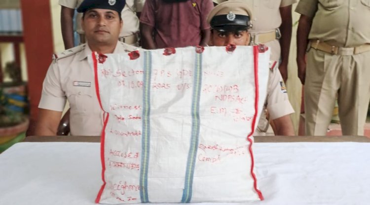 सेक्टर 7 थाना क्षेत्र में प्रतिबन्धीत गाँजा के साथ एक गिरफ्तार 
