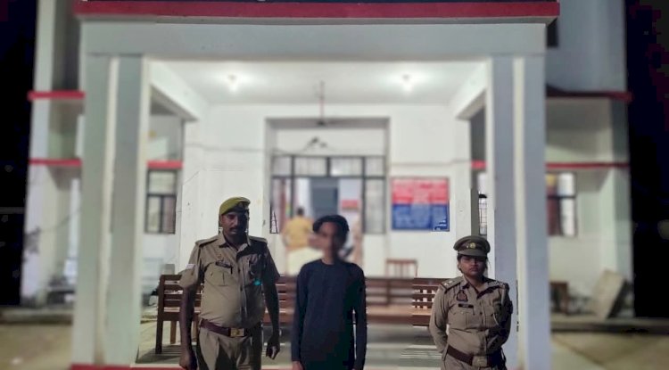 एंटी रोमियो टीम द्वारा दो मनचले गिरफ्तार 