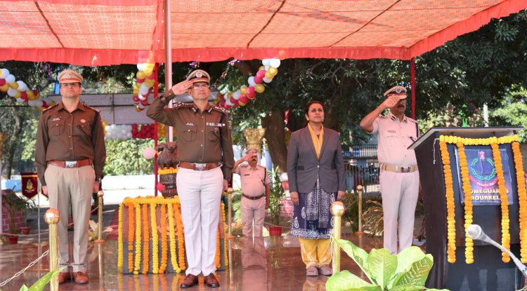 63वां गृहरक्षी और नागरिक सुरक्षा बल का स्थापना दिवस मनाया गया