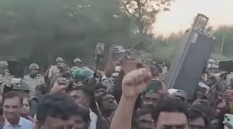 ओसीएल के विरुद्ध आदिवासीयों का विरोध तिव्र हुआ