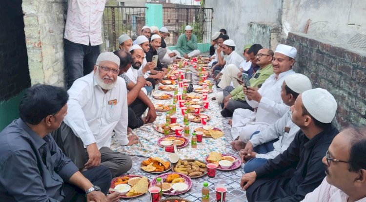 इंडियन जर्नलिस्ट एसोसिएशन द्वारा रोज़ा इफ्तार का आयोजन, भाईचारे और एकता का दिया संदेश ।