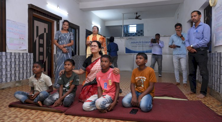 राज्य बाल संरक्षण आयोग की अध्यक्ष का सुंदरगढ़ दौरा