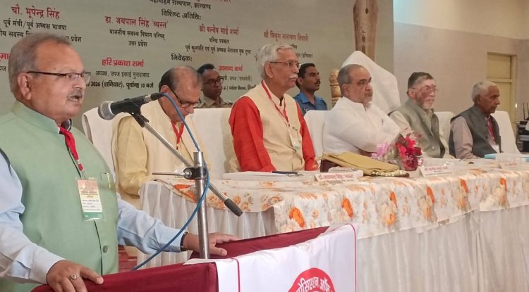 पत्रकारों की मांग सुरक्षा सम्मान और संसाधन