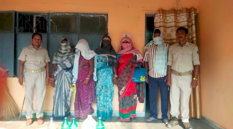 166 लीटर महुआ शराब के साथ 11 गिरफ्तार