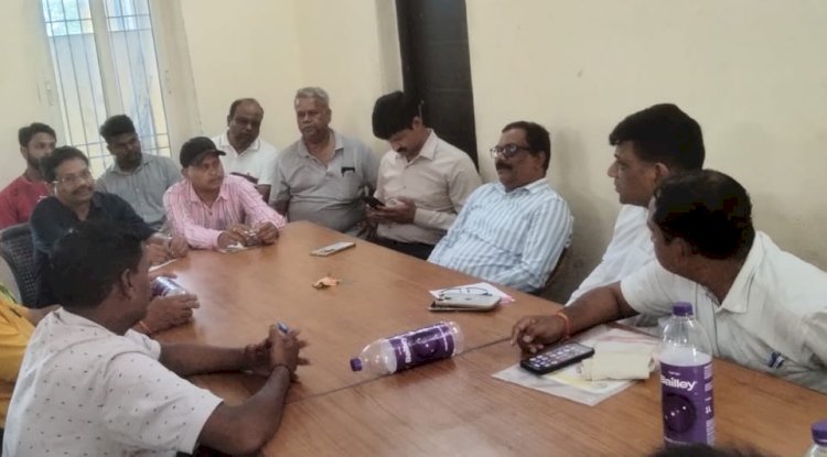 घोघड़ धाम मंदिर में श्रावणी मेला की तैयारी बैठक