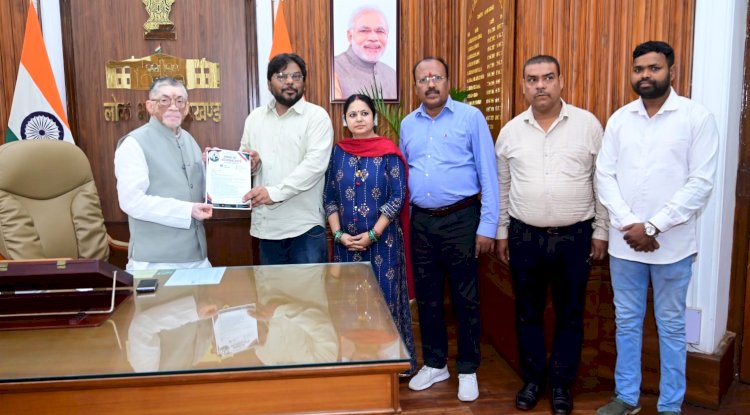 पत्रकार हित, सम्मान और सुरक्षा को लेकर राज्यपाल से मिला वॉयस ऑफ जर्नलिस्ट्स का प्रतिनिधिमंडल