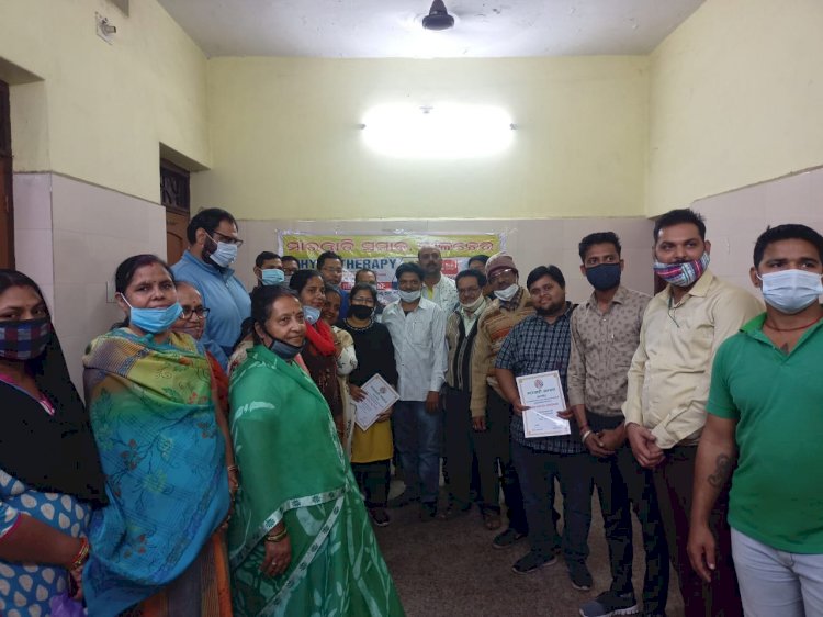 मुफ्त फिजियोथेरापी शिविर का आयोजन 