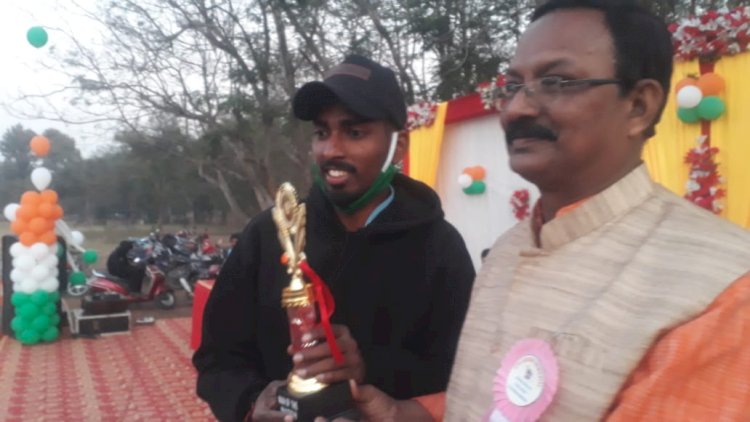 स्मास बिजेता व नेहरू क्लब उप बिजेता हुई
