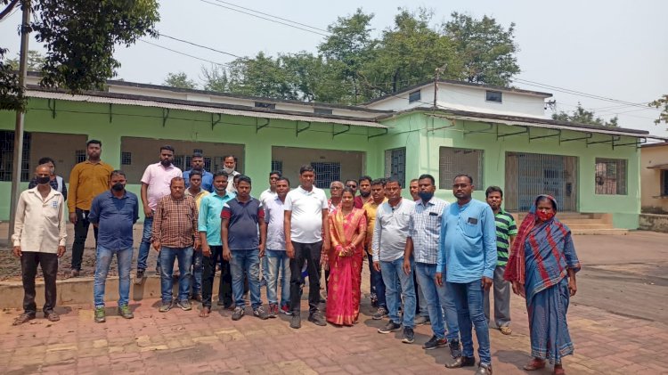 ग्रामीणो ने उपजिलापाल से लगाई गुहार 