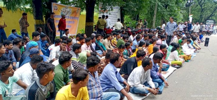 सात दिनो में माँगे पूरी ना हुई तो उपजिलापाल कार्यालय का होगा घेराव  