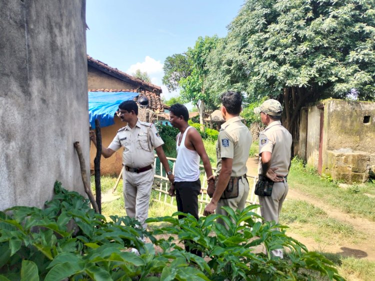 पडोसन की हत्या करने वाला हत्यारा गिरफ्तार 