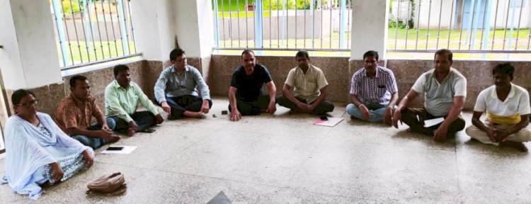 विभिन्न समस्याओं को लेकर की गई बैठक 
