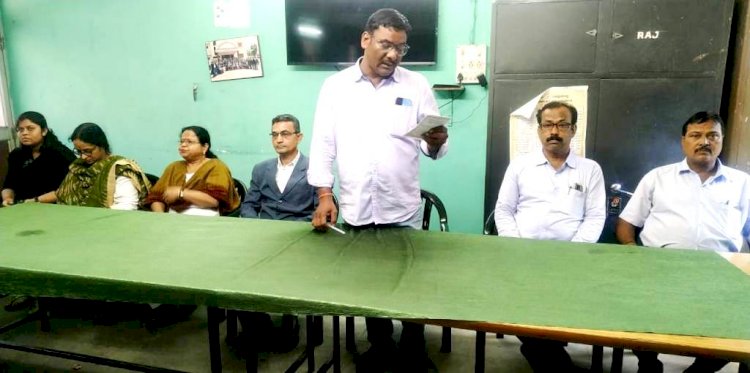 न्यायधीश के लिए शोकसभा