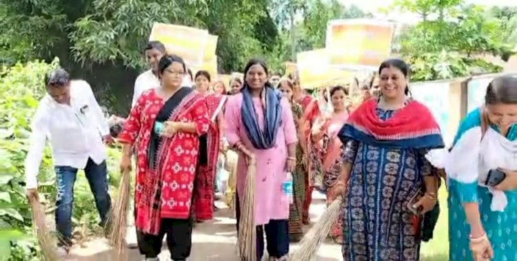 स्वच्छ व सामाजिक सचेतना शोभायात्रा