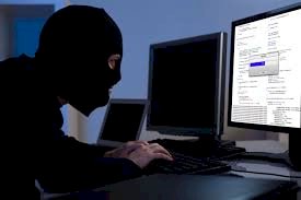 डाक्टर का समय लेने के लिए की काॅल ठग लिए गए दो लाख 