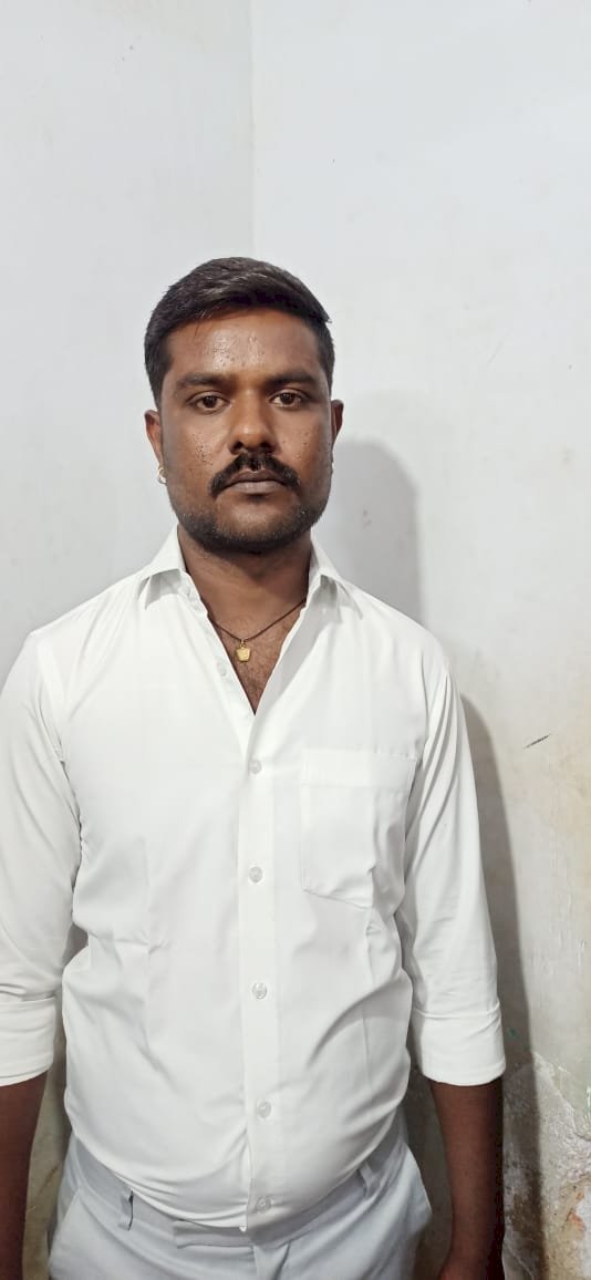 डिक्की से पैसे चोरी करने वाले युवक गए जेल