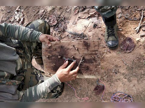 गणतंत्र दिवस की पूर्व संध्या पर माओवादी दे सकते थे बड़ी वारदात को अंजाम