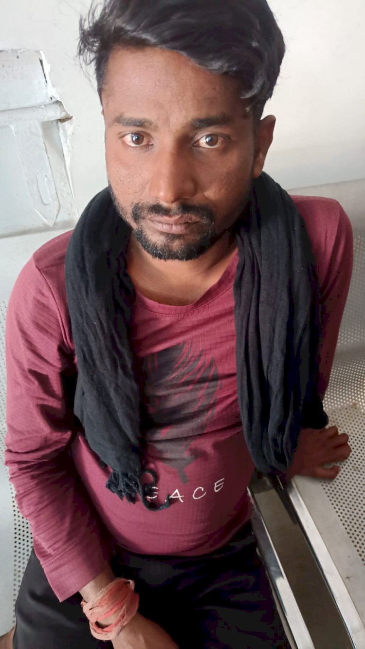 दो साल से फरार लूट का आरोपी गिरफ्तार 