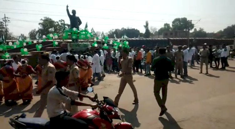 बीजू पटनायक की 107वाॅ जयंती धूमधाम से मनाई गई 