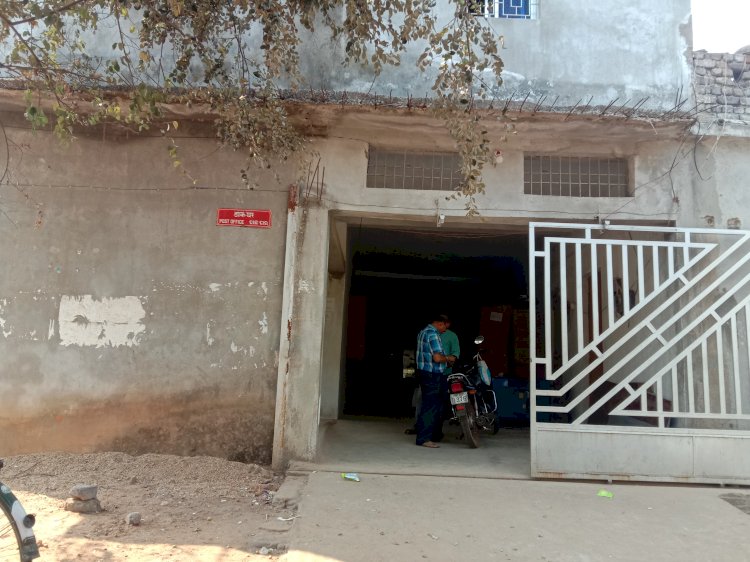 मुख्य डाकघर में एक बजे के बाद नही होता कोई काम 