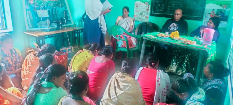 25 महिलाओं को सिलाई फ्रशिक्षण 