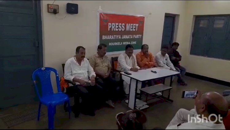 प्रिंट व इलेक्ट्रॉनिक की तरह सोशल मीडिया भी महत्वपूर्ण जुएल