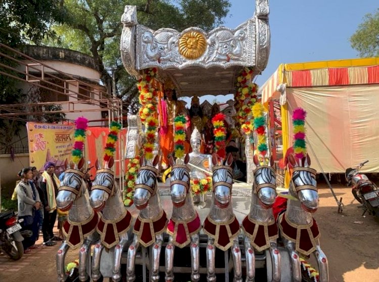 राम भक्तो ने निकाली भव्य झांकी 