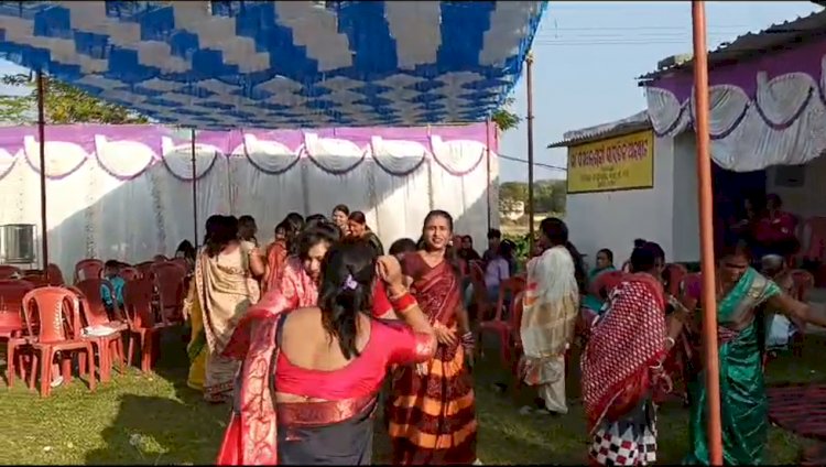बंडामुंडा़ में हर्षोल्लास मनाया गया पुषपुनी 