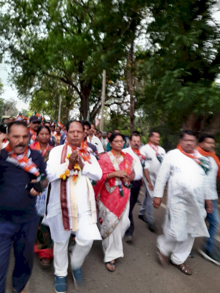 भाजपा उम्मीदवार दुर्गा तांति का जनसंपर्क पदयात्रा 