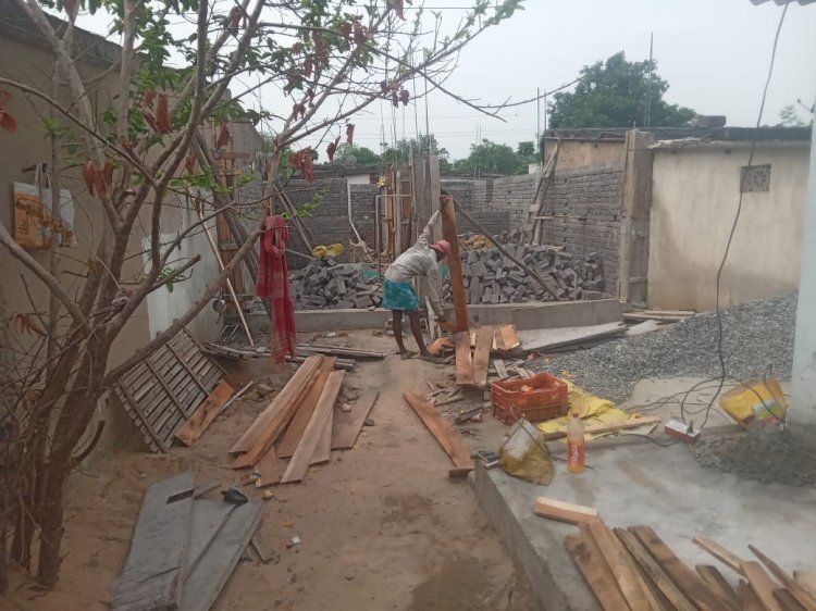 रेलनगरी में धड़ल्ले से चल रहा है अवैध निर्माण कार्य 