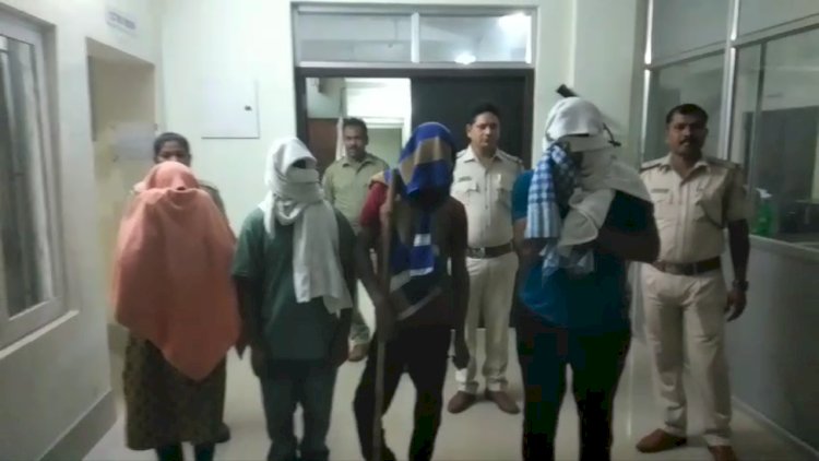  युवतीयों की तस्करी करने वाले पुलिस के हत्थे चढे़ 