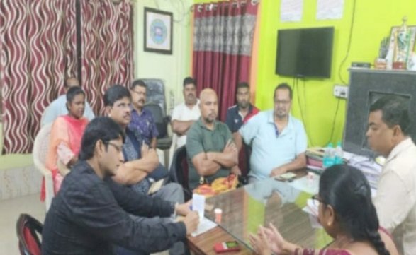 प्रदूषण और यातायात अव्यवस्था को लेकर बैठक