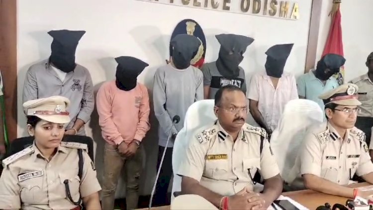 सामूहिक दुष्कर्म के मामले में छः गिरफ्तार 