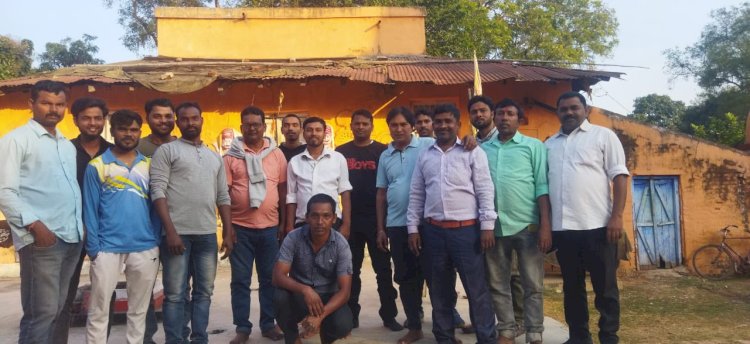 नाई समाज के अध्यक्ष चुने गए राजकिशोर ठाकुर 