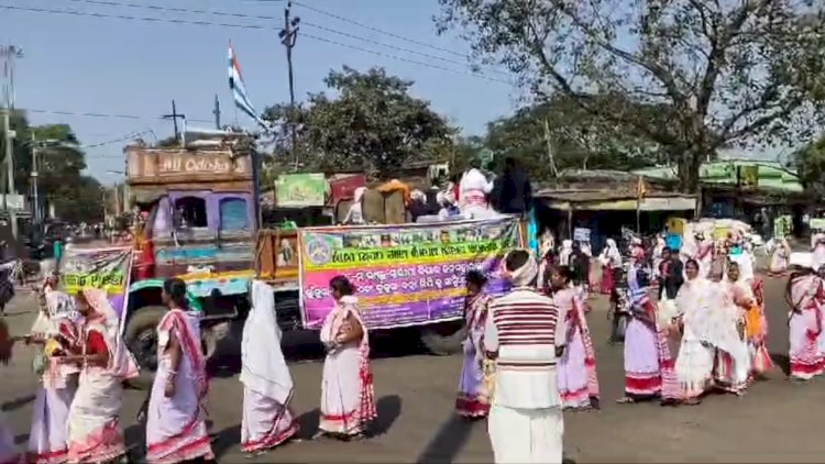 कुडुख ओराम भाषा एवं एवं कुडुख बन्ना लिपि को संवैधानिक मान्यता देने की मांग 