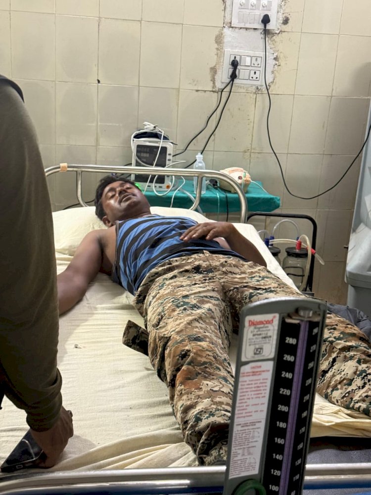 आइईडी ब्लास्ट में तीन जवान घायल एक शहीद 
