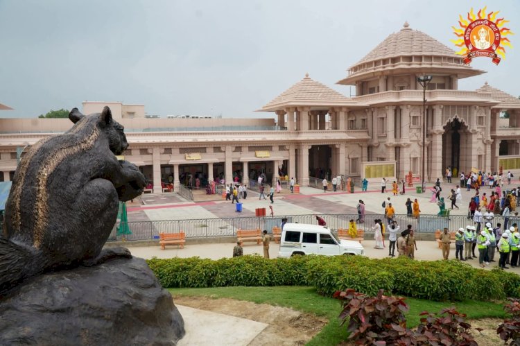 राम मन्दिर में गिलहरी को मिला विशेष स्थान