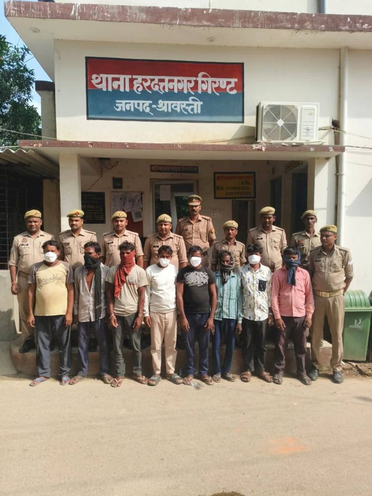 12 घंटे में 45 वारंटी गिरफ्तार