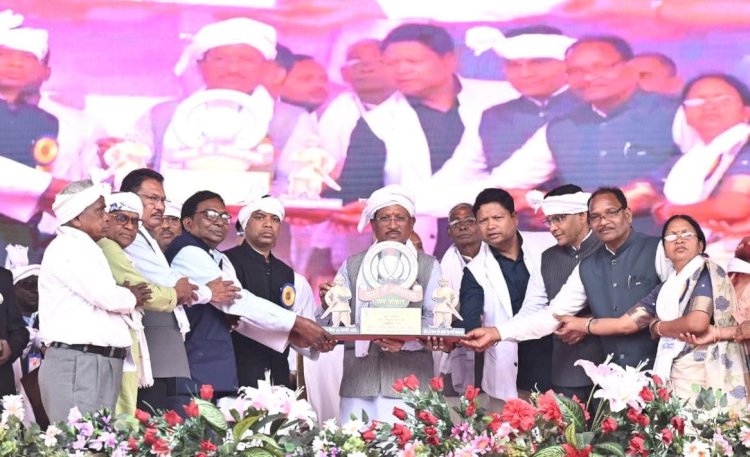 छत्तीसगढ़ की धरती जनजातीय शौर्य और बलिदान की साक्षी मुख्यमंत्री-विष्णु देव साय